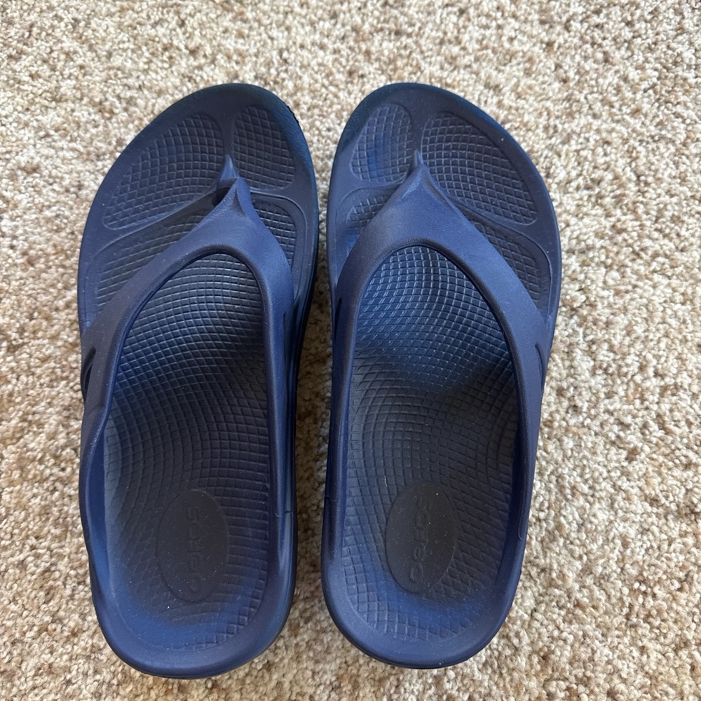 OOFOS Deep Blue Comfort Sandals
